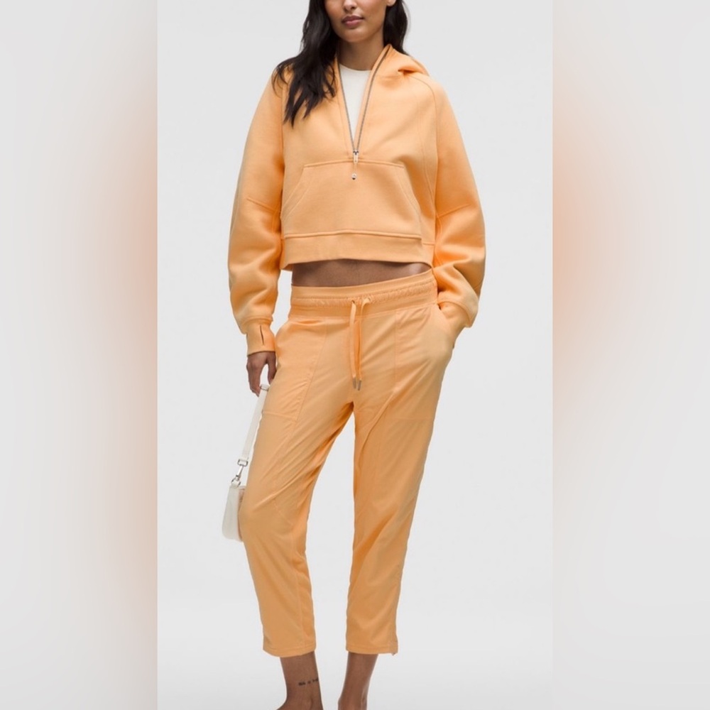 NWT Dance Studio MR Crop size 12 Rock Melon color